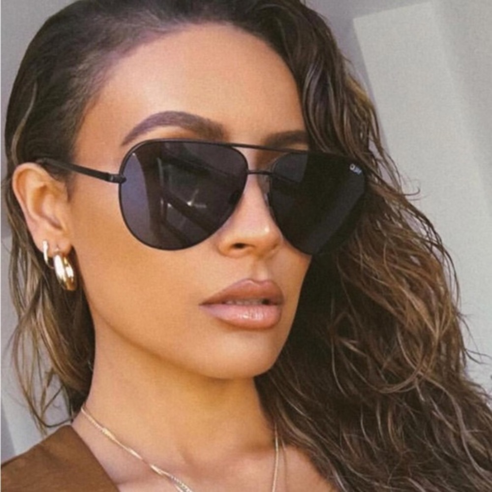 Quay x Desi High Key in Black / Black